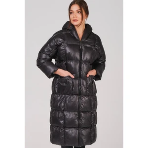 Z6680 DEWBERRY LADIES SHISH COAT-DARK BLACK