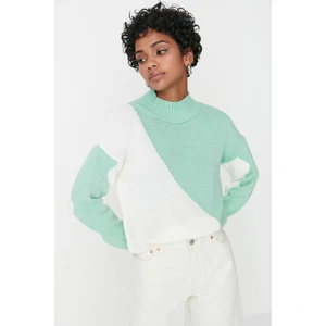 Trendyol Sweater - Green - Regular fit