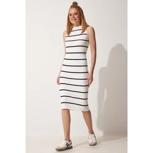 Happiness İstanbul Women's White Black Striped Summer Wrap Knitwear Dress