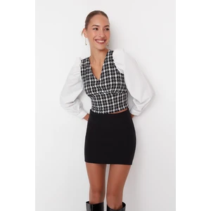 Trendyol Black Crop Fitted Tweed Woven Blouse