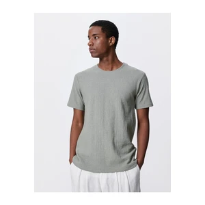 Koton Basic T-Shirt. Textured Crew Neck Slim Fit Cotton.