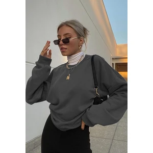 Madmext Smoked Crewneck Basic Sweatshirt