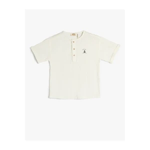 Koton T-Shirt Cotton Muslin Fabric Short Sleeves Round Neck With Buttons.