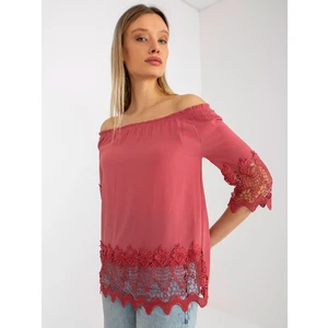 Dusty pink Spanish blouse with decorative trim