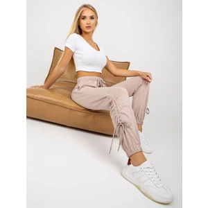 Pantaloni della tuta da donna  Fashionhunters Beige