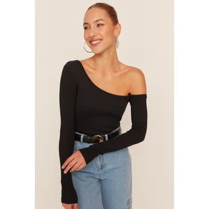 Trendyol Blouse - Black - Slim fit