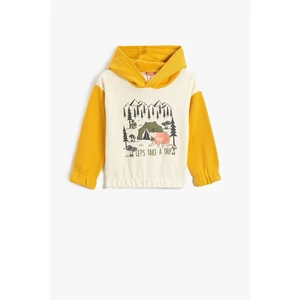 Koton Baby Boyfriend Teddy Bear Print Hoodie with Color Contrast Elastication at the Cuffs and Waist.