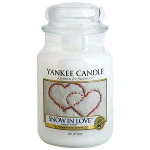 Yankee Candle Snow in Love vonná sviečka Classic stredná 623 g