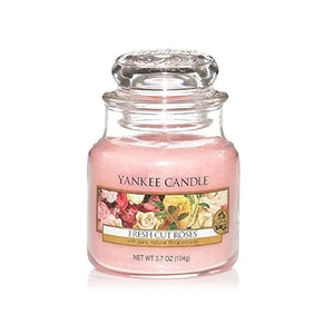 Yankee Candle Fresh Cut Roses vonná svíčka Classic malá 104 g