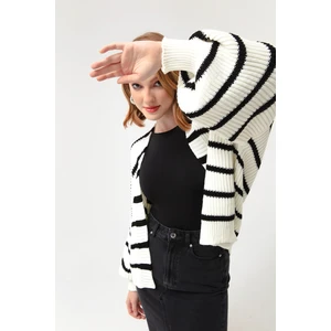 Lafaba Women's White Oversize Striped Knitwear Cardigan