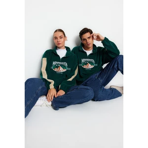 Trendyol Emerald Green Unisex Oversize/Wide Cut Zippered Stand Collar Embroidered Fleece Sweatshirt