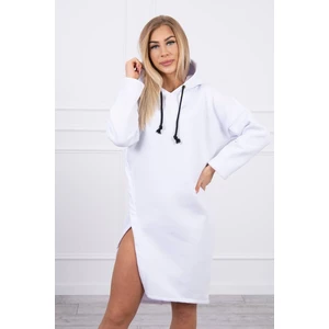 Dress with a hood and a slit on the side white