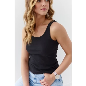 Ribbed top with black shoulder straps