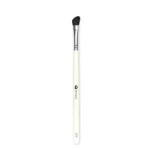 Dermacol Master Brush by PetraLovelyHair skosený štetec na očné tiene D73