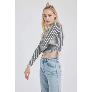 DEFACTO Fitted Crew Neck Striped Long Sleeve Crop T-Shirt