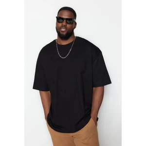 Trendyol Black Men's Plus Size Oversized/Wide Cut, Comfortable Basic 100% Cotton Crew Neck T-Shirt.