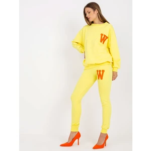 Yellow two-piece sweatshirt with trousers