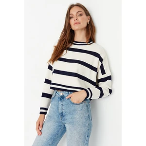 Trendyol Sweater - Ecru - Regular fit