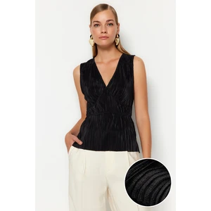 Trendyol Black Premium Pleated V-Neck Knitted Blouse