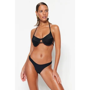 Trendyol Black V-Cut Bikini Bottoms with Regular Legs