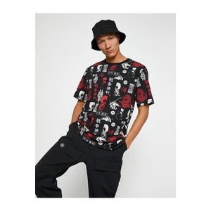 Koton Basic T-Shirt with a Crew Neck Asian Print.