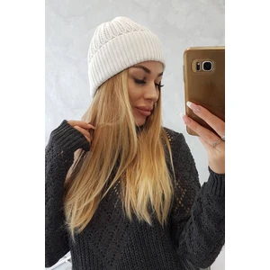 Thin beanie Malwina K250 white