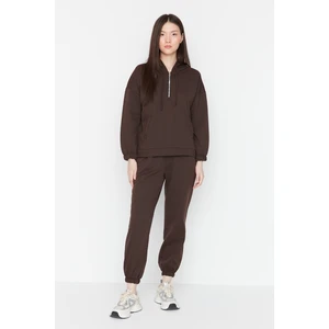 Trendyol Dark Brown Hooded Pocket and Zipper Detailed Knitted Tracksuit Set