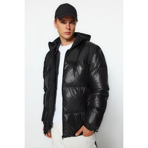 Trendyol Black Men's Regular Fit Hooded Fabric Block Water and Wind Resistant Puffy Winter Coat.