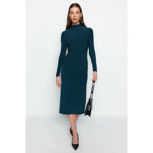 Trendyol Emerald Green Draped Detail High Neck A-Line Stretch Midi kötött ruha