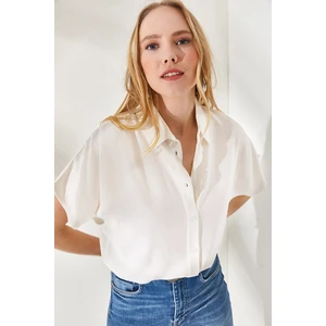 Olalook Women's White Bat Oversized Linen Shirt