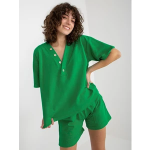 Green summer tracksuit with shorts