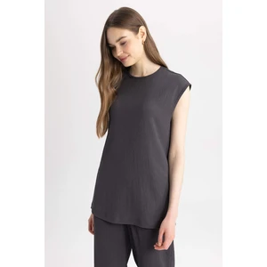 DEFACTO Regular Fit Crew Neck Sleeveless Tunic