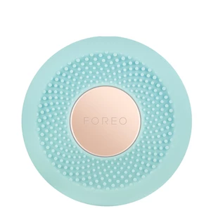 FOREO UFO™ Mini sonický prístroj pre urýchlenie účinku pleťovej masky cestovné balenie Mint