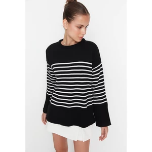 Trendyol Black Oversize Striped Knitwear Sweater