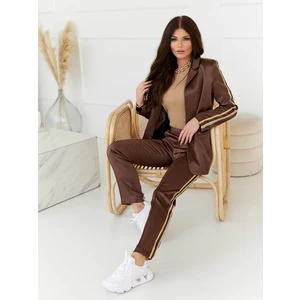 Brown set By o la la cxp1036. R94