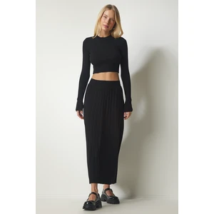 Happiness İstanbul Women's Black Ribbed Knitwear Crop Skirt Suit