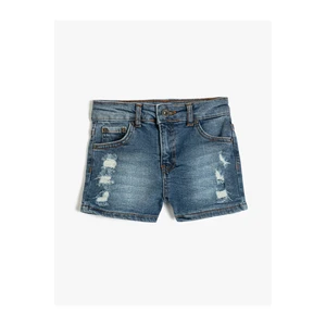 Koton Denim Shorts Worn in detail, Pockets Cotton Cotton with an Adjustable Elastic Waist.