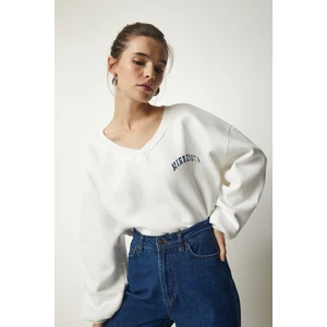 Happiness İstanbul Women's Ecru V Neck Oversize Crop Knitted Sweatshirt