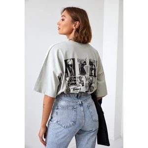 Loose women's cotton T-shirt gray