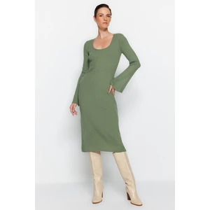 Trendyol Khaki Midi Dzianina Basic Sleeve Tip Szczegółowa sukienka