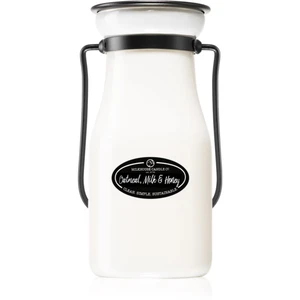 Milkhouse Candle Co. Creamery Oatmeal, Milk & Honey vonná sviečka Milkbottle 226 g