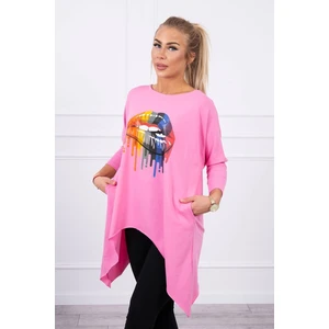 Blouse oversize with rainbow lips print light pink