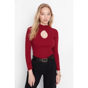 Trendyol Claret Red Cut Out Detailed Collar Knitted Blouse