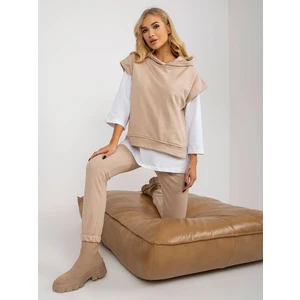 Beige three-piece casual set with sweatshirt