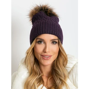 Cap with a braid weave and a fur pompom purple