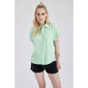 DEFACTO Regular Fit Shirt Collar Short Sleeve Shirt