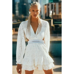 Női ruha Trendyol TPRSS22EL00083/WHITE