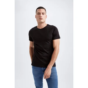 DEFACTO Slim Fit Crew Neck T-Shirt