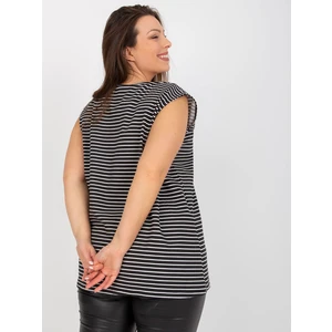 Sleeveless black and white top plus sizes