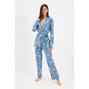 Trendyol Blue Floral Patterned Double Breasted Knitted Pajamas Set